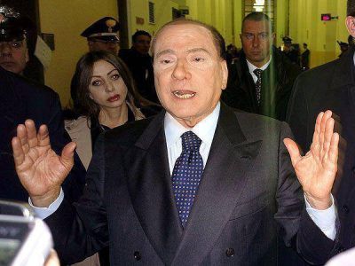 Un a�o de prisi�n para Silvio Berlusconi