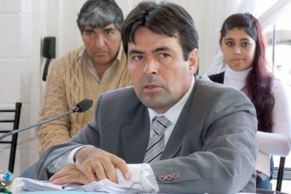 Concejal Cabrera inicia el a�o legislativo elevando pedidos a la empresa provincial S.P.S.E.
