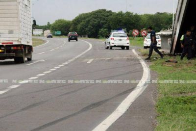Picada mortal en la autov�a Avellaneda: Dos j�venes murieron tr�gicamente