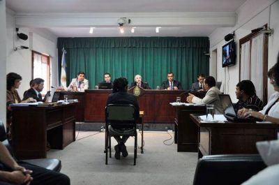 Trata de personas: piden 6 a�os de prisi�n para los due�os de Le Coq Dor�