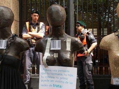 DETUVIERON A CUATRO ACUSADOS POR TRATA