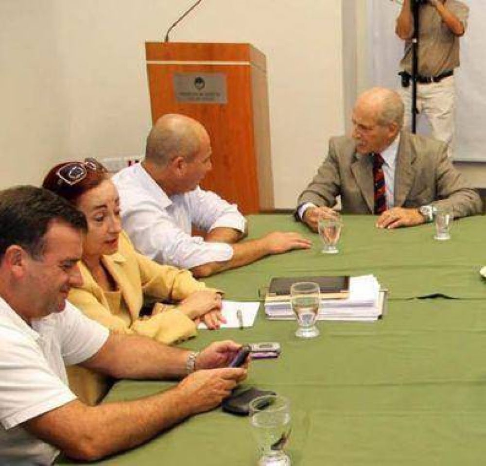 A un paso del acuerdo con estatales