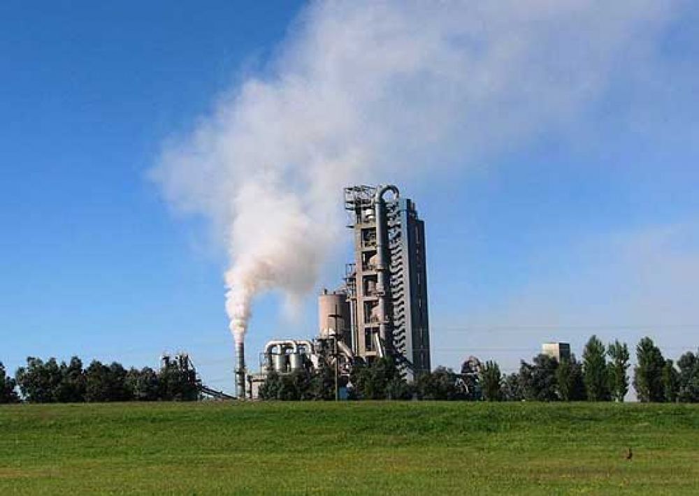 Loma Negra habl� sobre las emisiones de polvo en la planta L�amali