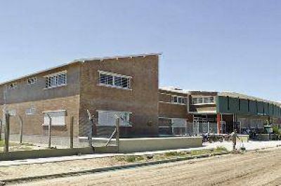 El gobernador Zamora y Sileoni inaugurar�n la escuela en Villa del Carmen