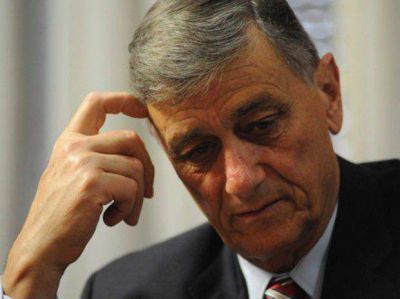 El kirchnerismo cruz� a Binner por decir que hubiera votado contra Ch�vez