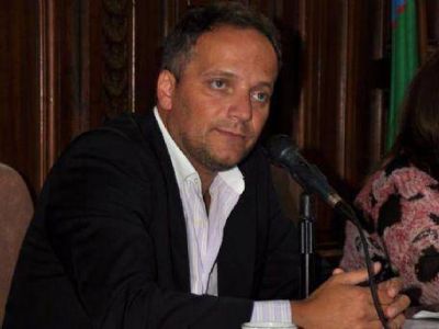 Javier Pacharotti, sobre el boleto estudiantil: �Esta medida va acompa�ada por una reforma integral de transporte�