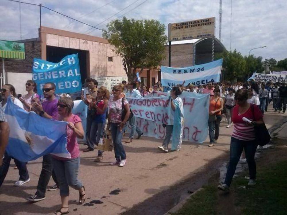 Guti�rrez: "El gobierno recurre al apriete por incapacidad de gesti�n"