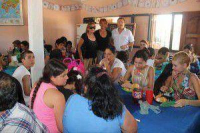 Homenaje a mujeres emprendedoras de la Econom�a Social