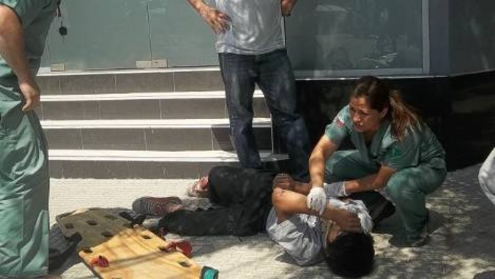 Motociclista sufri� una fractura tras chocar con su rodado