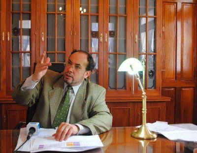 Hicieron compras en varios comercios con boletas del MBS falsificadas o robadas