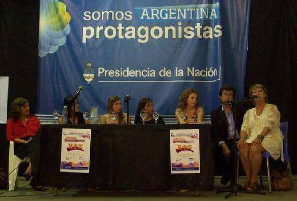 Repudian la violencia simb�lica en los medios de comunicaci�n