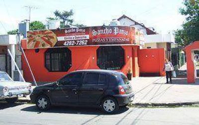 Muri� el joven baleado en una pizzer�a de Lomas