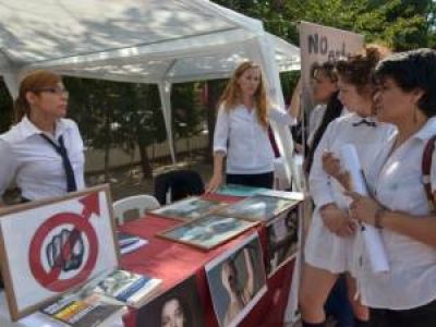 Las mujeres celebraron su d�a con charlas y talleres