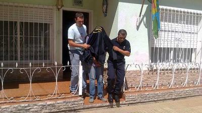 Capturan a un joven en una causa por robo