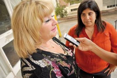 Ana Llanos convoc� a m�s de 300 mujeres y festej� el D�a Internacional de la Mujer
