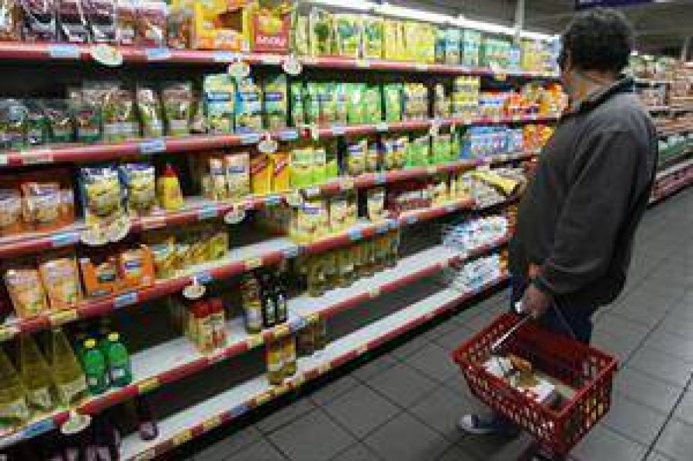 "Es una locura la tarjeta �nica en supermercados", aseguran desde el macrismo