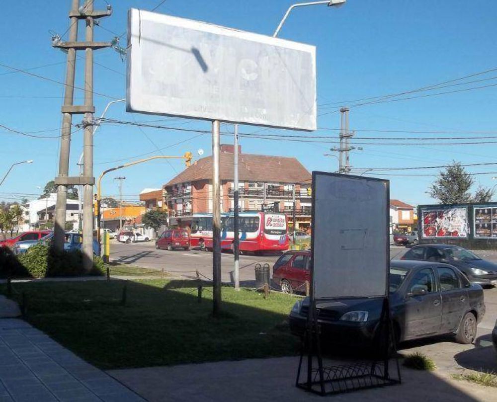 M�s de 50 comercios infraccionados en los �ltimos d�as por no adaptarse al C�digo de Publicidad