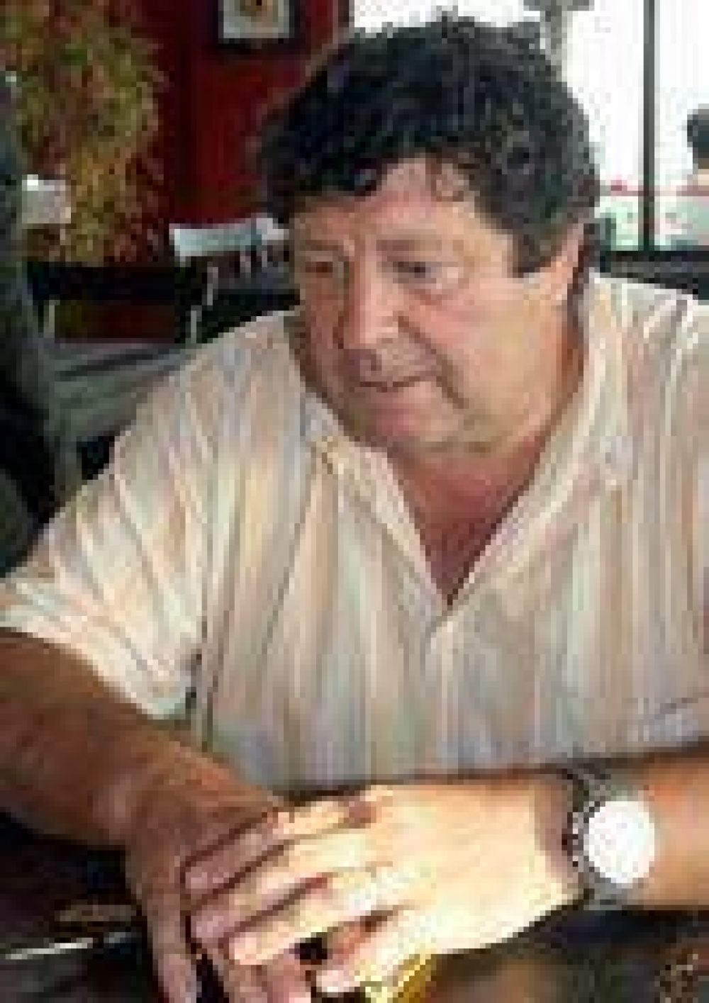 Omar Yunes: �Necochea debe estar en las g�ndolas del turismo�	