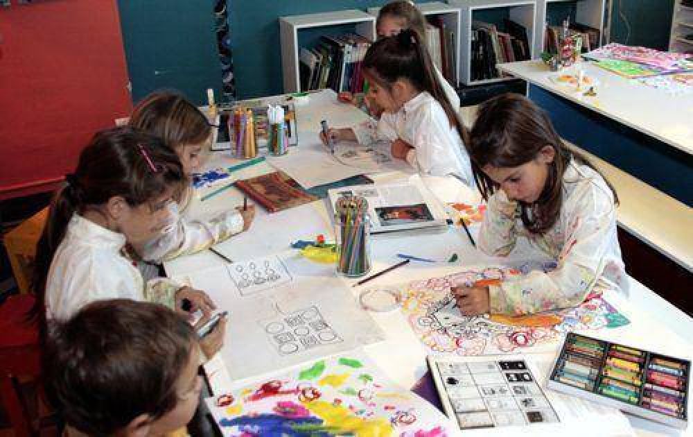 En actividades extra escolares hay que invertir $500 por mes	