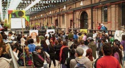 Universidades: M�s del 75% son primera generaci�n de estudiantes