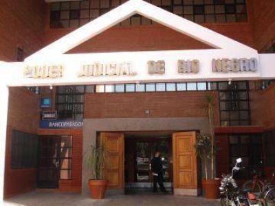 El STJ absuelve a un padre deudor de cuota alimentaria