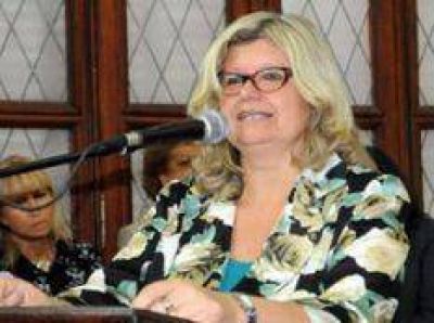Mensaje a los docentes: "No hay m�s para rascar la olla"