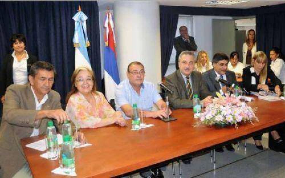 Presentaron proyecto de reforma de los c�digos procesales Penal, Laboral, Civil y de Familia