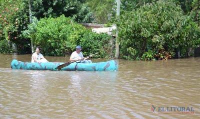 Bella Vista: el agua comenz� a escurrirse pero dej� al desnudo cuantiosas p�rdidas