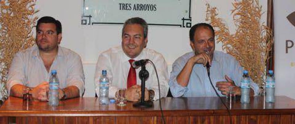 Breitenstein muestra a Villalba en la secci�n, aunque sciolistas digan que no estan en campa�a	
