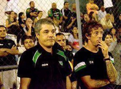 Perrone no es m�s el t�cnico: la gente se expres�	
