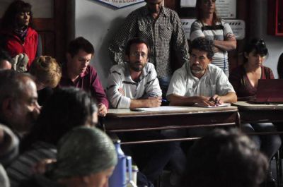 Resolvieron continuar el paro hasta el jueves