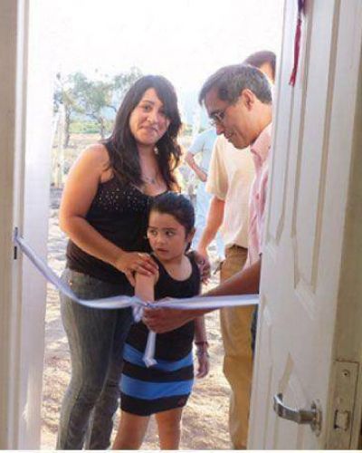 Inauguraron remodelaci�n de una humilde vivienda