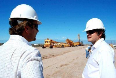 "La Rioja es pionera en la alimentaci�n de tecnolog�a nacional"