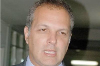 Buzzi asegur� que �hemos dejado definitivamente atr�s los desencuentros�