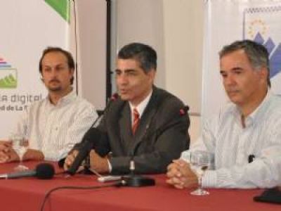 La ULP buscar� potencializar las herramientas educativas de Google
