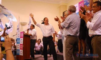 El PJ oficializa listas de concejales con marcado protagonismo de La C�mpora