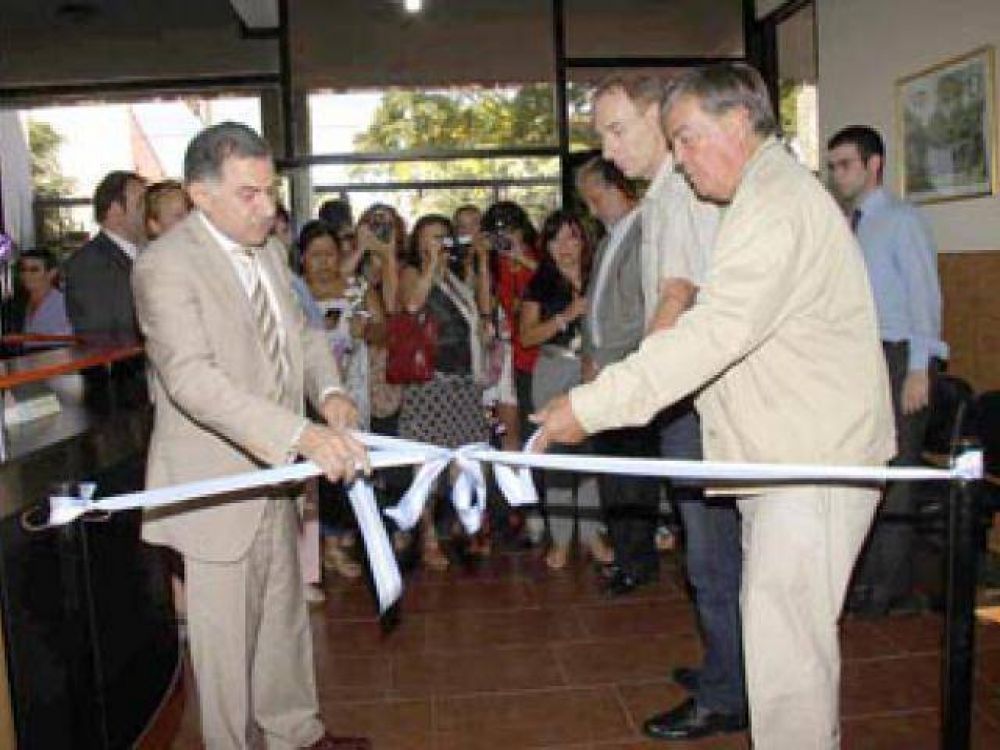 Inauguraron nuevo consultorio integral