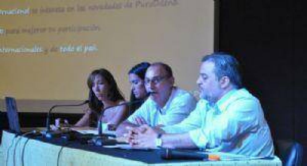 Convocan a dise�adores para Feria en La Rural