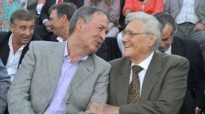 Amagues y negociaciones antes del armado de la listas de diputados