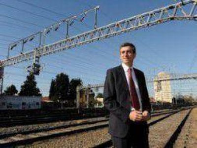 Randazzo presenta denuncia penal por el ataque al tren Sarmiento