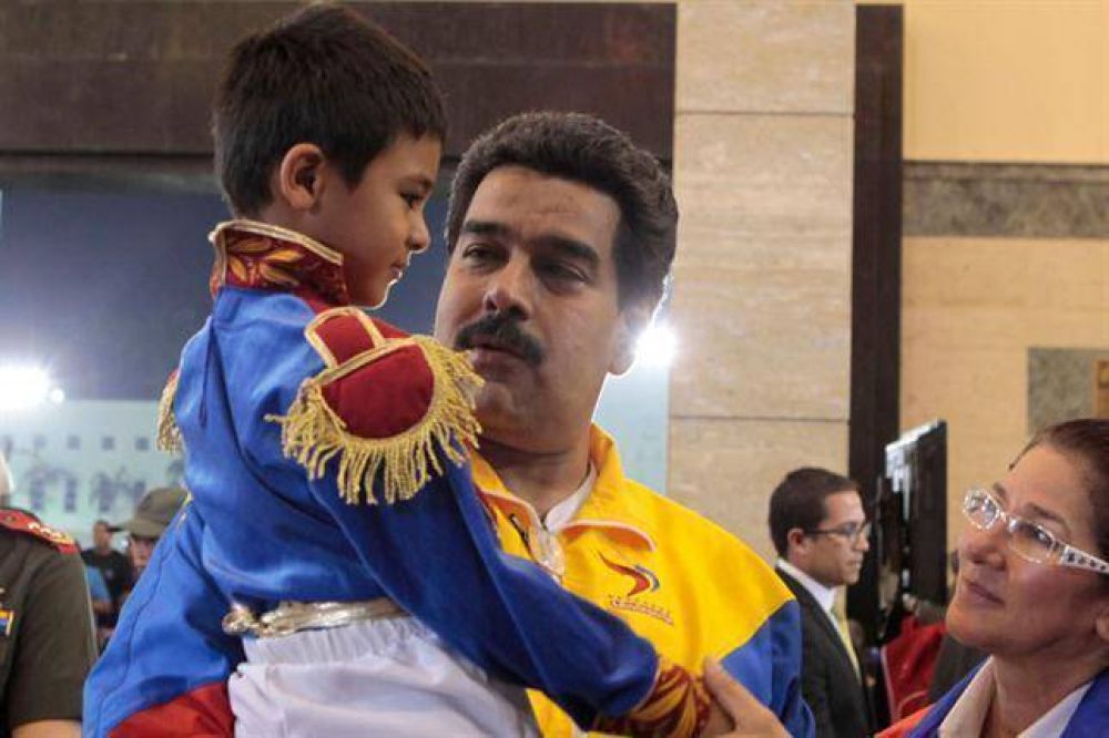 Capriles acus� a Maduro de mentir sobre la muerte de Ch�vez