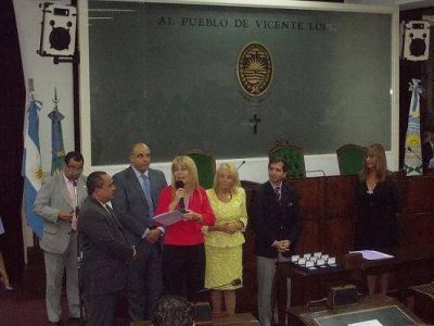 El Concejo de Vicente L�pez distingui� a mujeres destacadas
