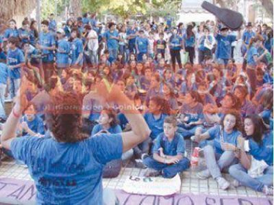 Principio de acuerdo por la curr�cula de la Polivalente