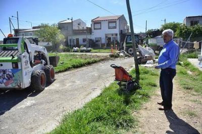 Plan de mejoramiento integral y limpieza para el barrio Hardoy