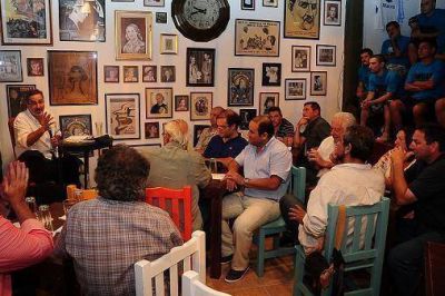 Sa�n apoy� la polic�a comunal, con cr�ticas a Scioli y elogios a Massa