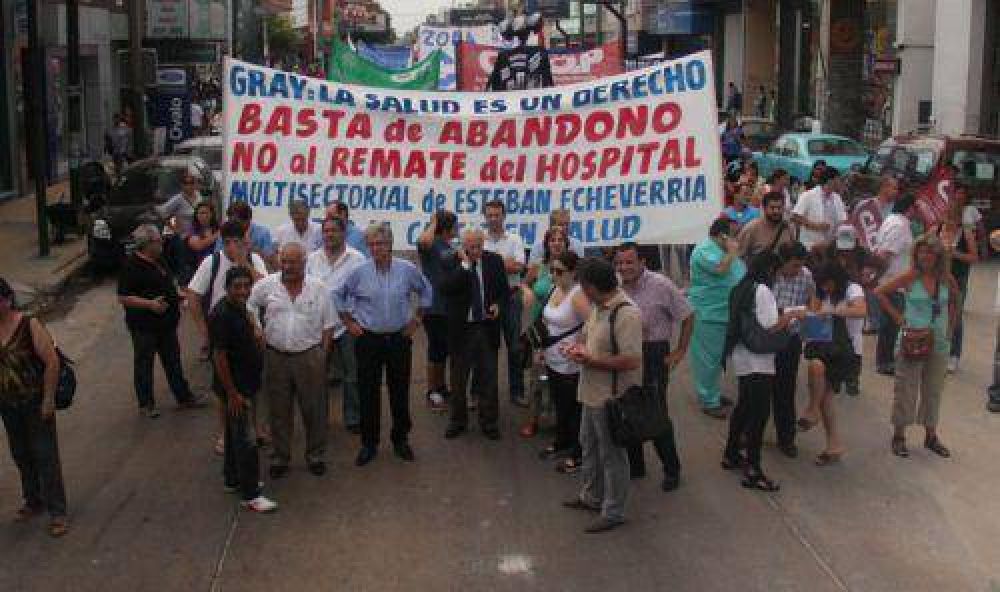 Policl�nico Santamarina: proponen hallar fondos �fuera del distrito�