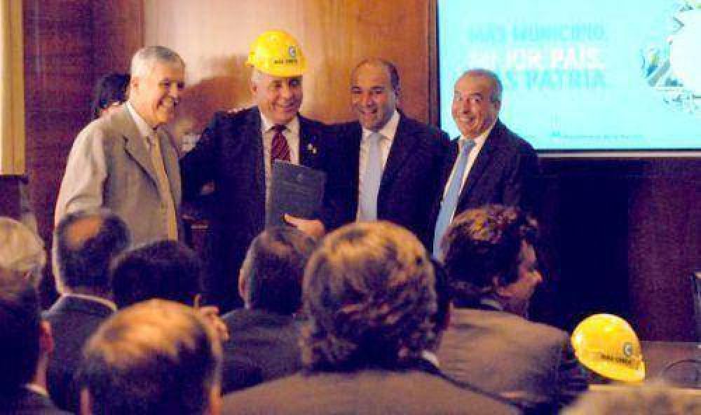 Presidente Per�n: Har�n obras por 2,6 millones