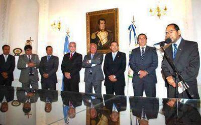 Gonzalo Morales posesionado en la Secretar�a de Cultura