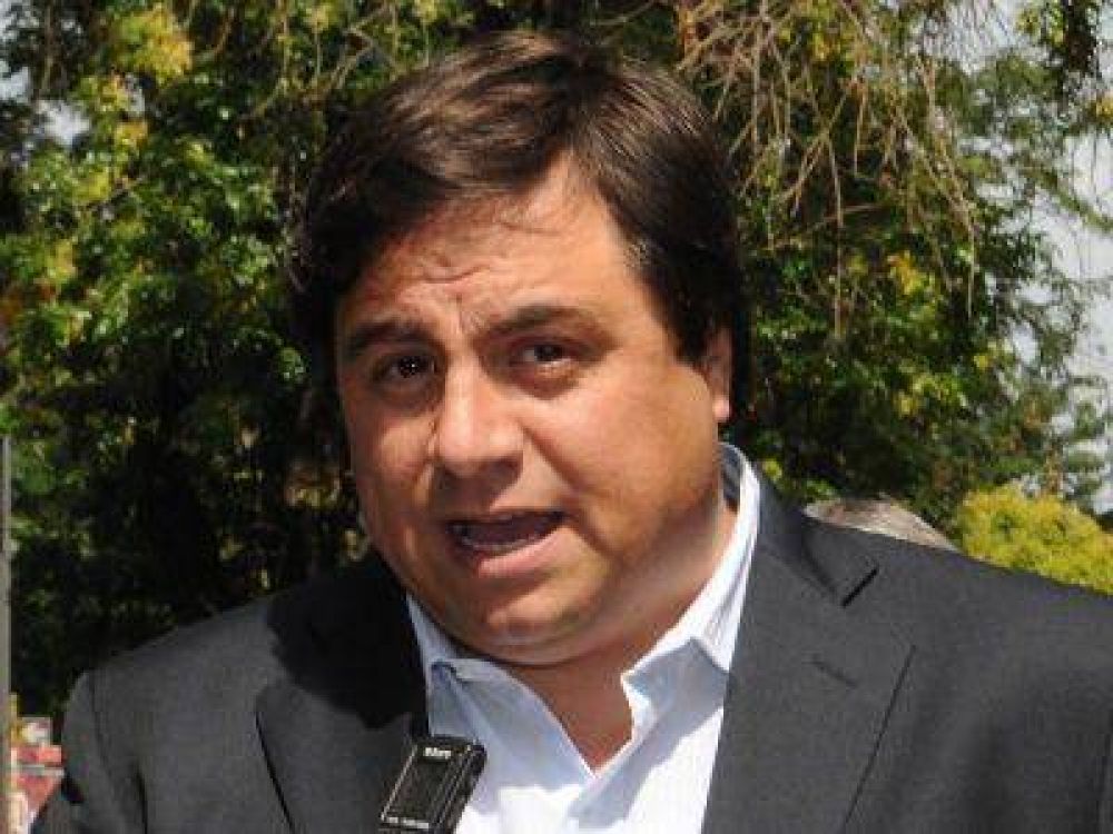 IRIART INSISTE CON SU PROYECTO DE LEY PARA FRENAR A LOS VIOLENTOS