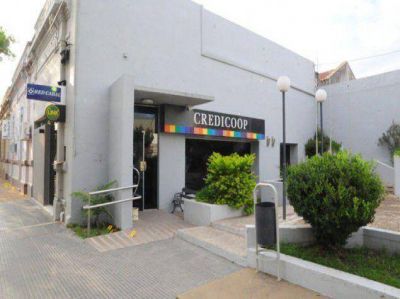 Polic�a detenido por el robo al banco de Santa Clara de Saguier